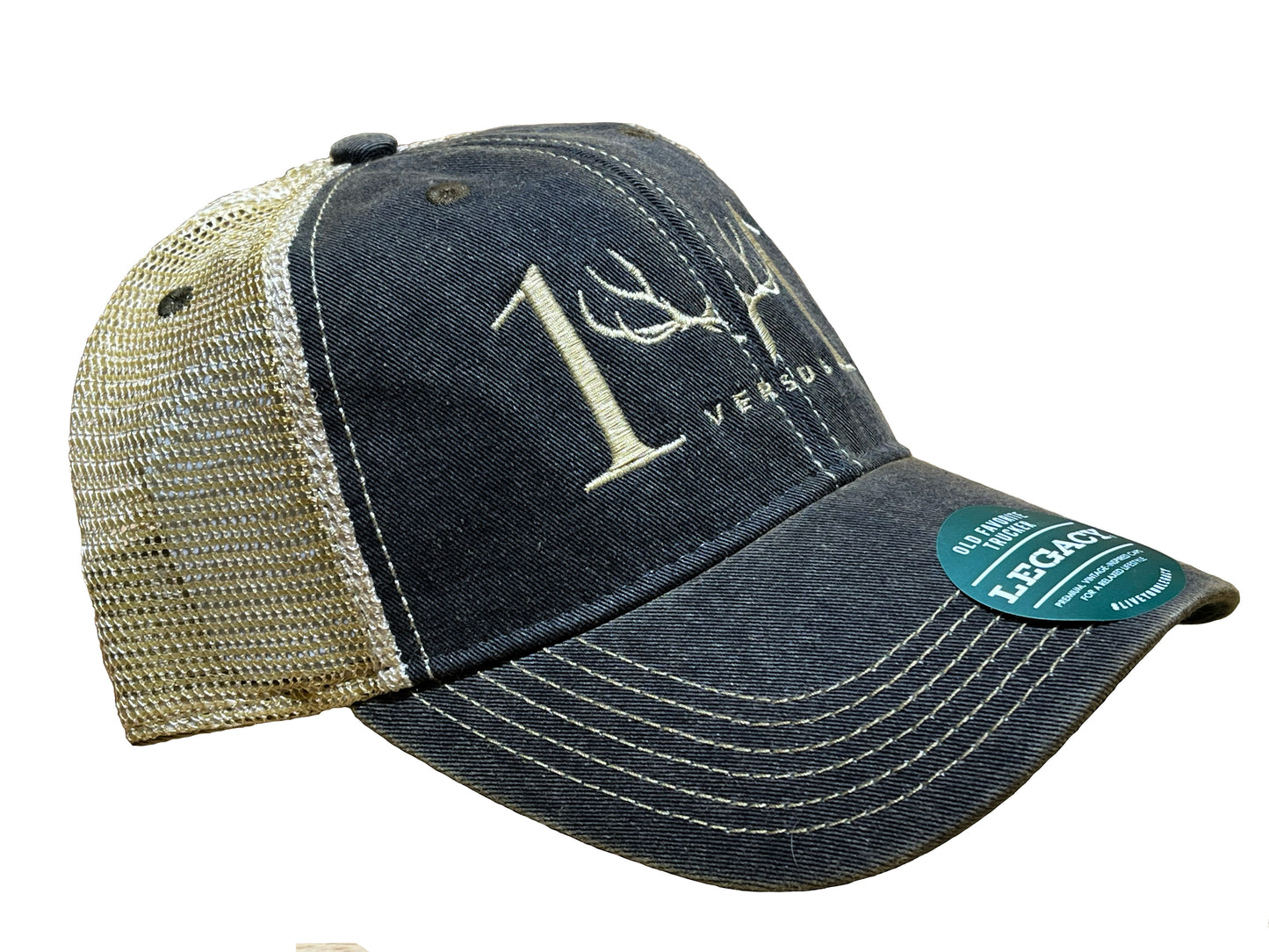 American Made Hunter | 1 Versus 1: Old Favorite Trucker